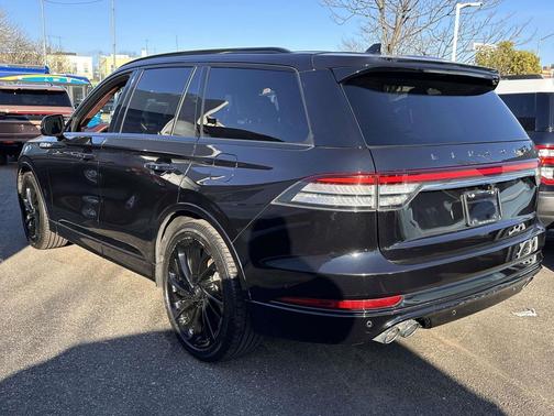 Infinite Black Metallic Clearcoat 2023 Lincoln Aviator Black Label AWD
