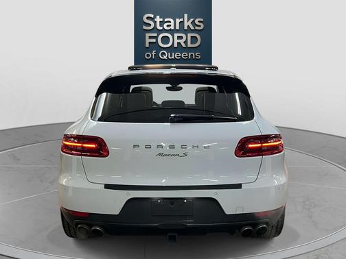 2018 Porsche Macan S
