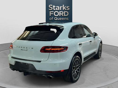 2018 Porsche Macan S