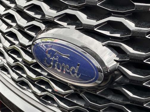 Agate Black Metallic 2022 Ford Explorer ST