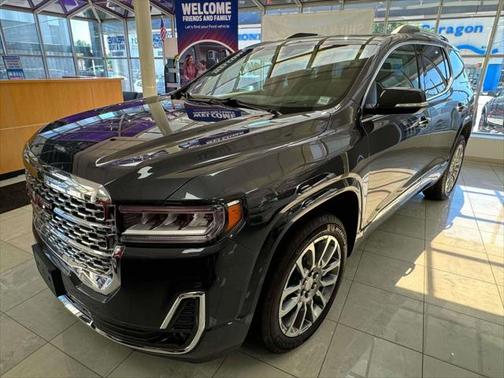 2022 GMC Acadia Denali