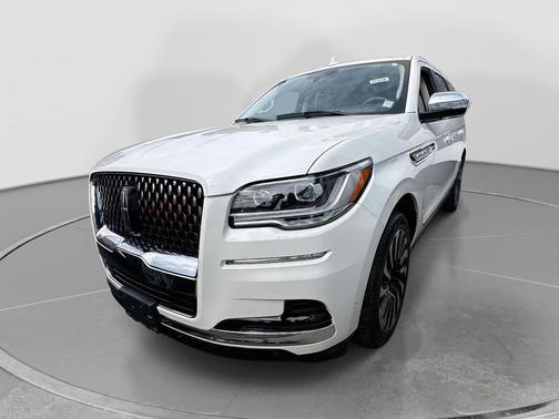 2023 Lincoln Navigator Black Label
