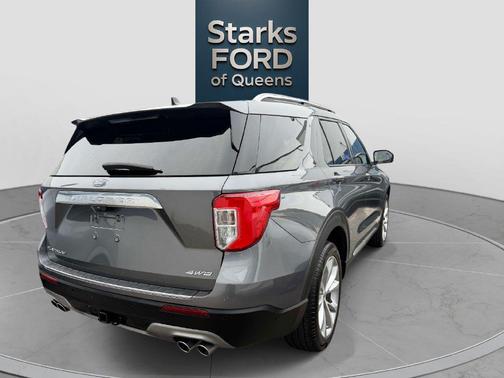 Carbonized Gray Metallic 2023 Ford Explorer Platinum
