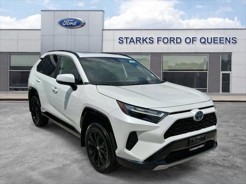 2024 Toyota RAV4 Hybrid SE