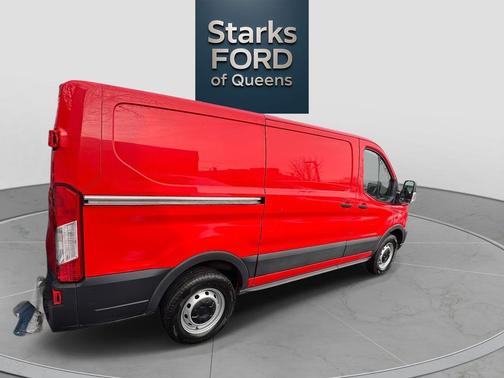 2021 Ford Transit-250 Base