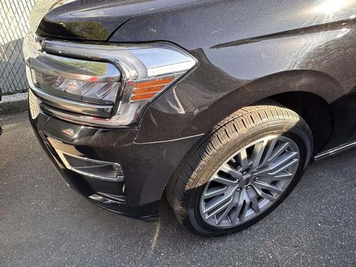Agate Black Metallic 2022 Ford Expedition Platinum