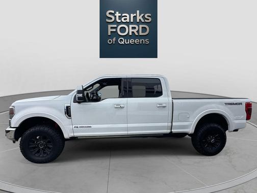 2022 Ford F-350 Lariat