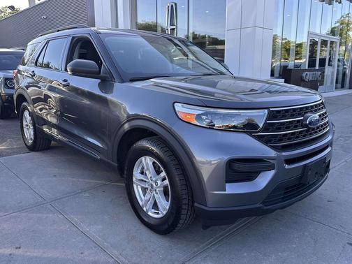 Carbonized Gray Metallic 2023 Ford Explorer XLT