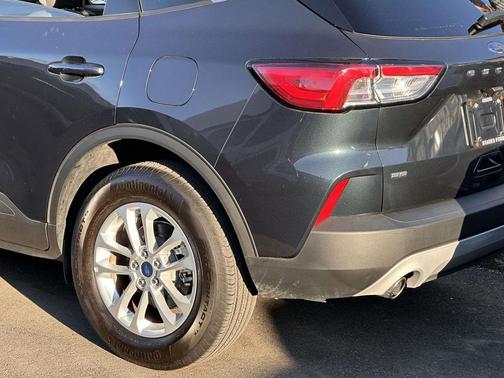 Stone Blue Metallic 2022 Ford Escape SE