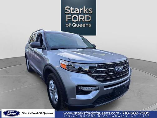 Iconic Silver Metallic 2023 Ford Explorer XLT