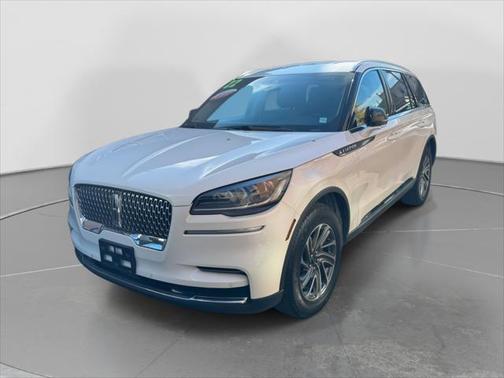 2022 Lincoln Aviator Standard AWD