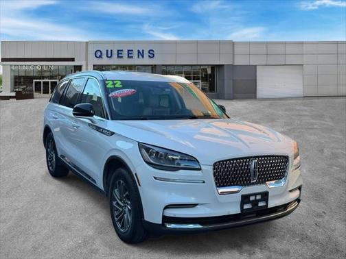 2022 Lincoln Aviator Standard AWD
