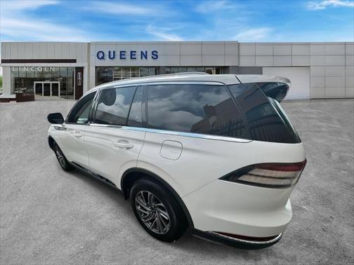 2022 Lincoln Aviator Standard AWD