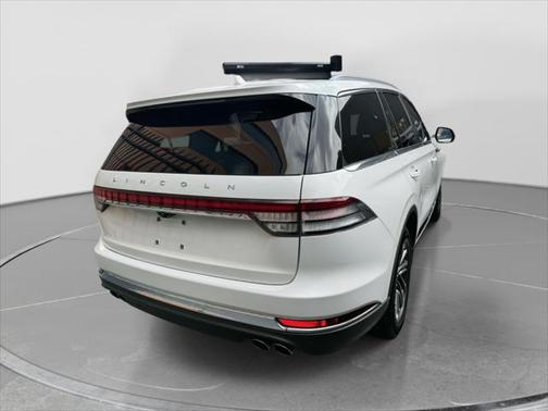 2022 Lincoln Aviator Standard AWD