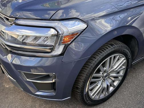 2023 Ford Expedition Platinum