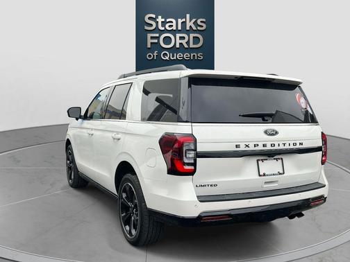 Star White Metallic Tri-Coat 2024 Ford Expedition Limited