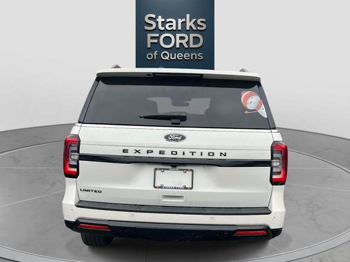 Star White Metallic Tri-Coat 2024 Ford Expedition Limited