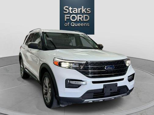 Oxford White 2021 Ford Explorer XLT