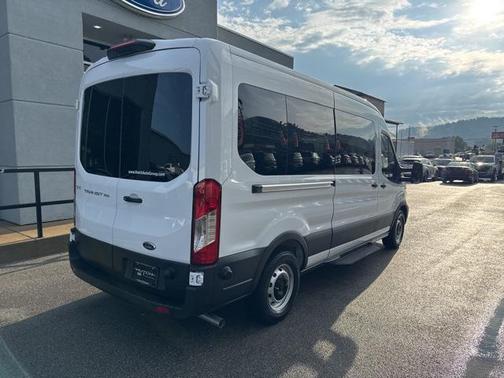 2025 Ford Transit-350 XL