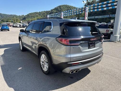 2025 GMC Acadia FWD Elevation