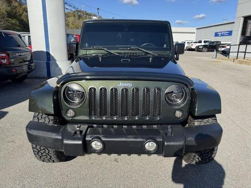 2011 Jeep Wrangler Sahara
