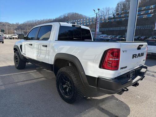 2025 RAM 1500 RHO Crew Cab 4x4 5'7' Box