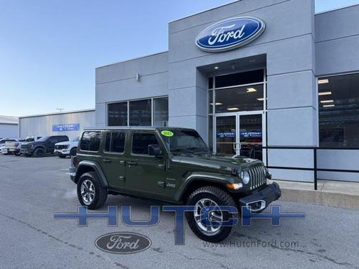 2023 Jeep Wrangler 4-Door Sahara