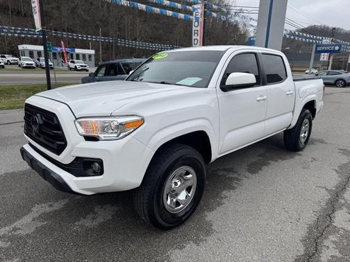 2018 Toyota Tacoma SR