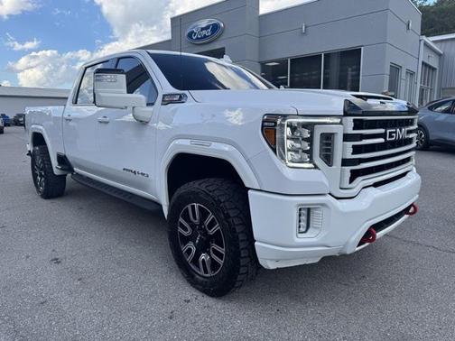 2022 GMC Sierra 2500 AT4