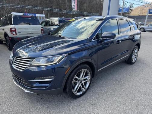 2015 Lincoln MKC Base