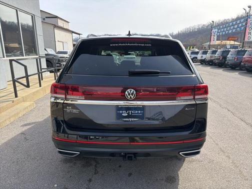 2025 Volkswagen Atlas 2.0T SE w/Technology 4MOTION