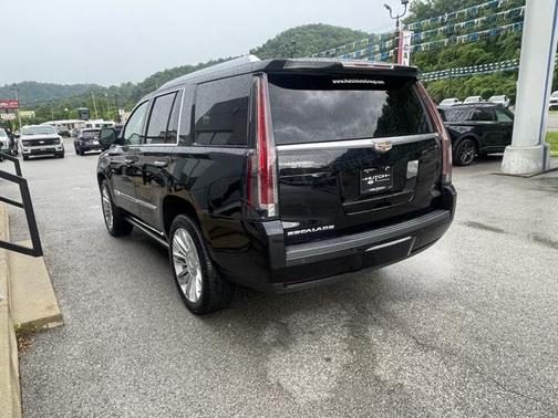 2019 Cadillac Escalade Platinum