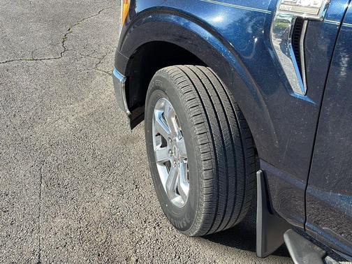 Antimatter Blue Metallic 2021 Ford F-150 XLT