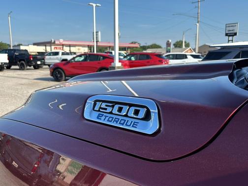 Delmonico Red Pearlcoat 2023 RAM 1500 Big Horn/Lone Star