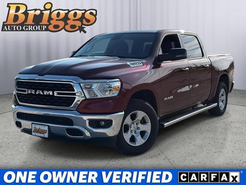 Delmonico Red Pearlcoat 2023 RAM 1500 Big Horn/Lone Star