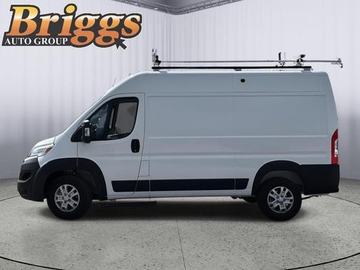 Bright White Clearcoat 2025 RAM ProMaster 1500 Base