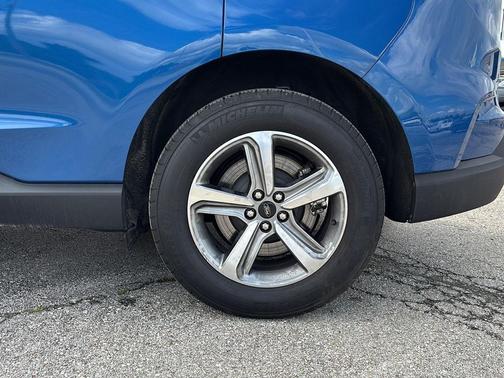 Atlas Blue Metallic 2023 Ford Edge SEL