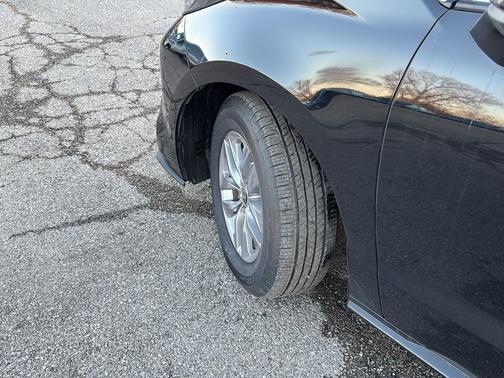 2024 Toyota Sienna Base