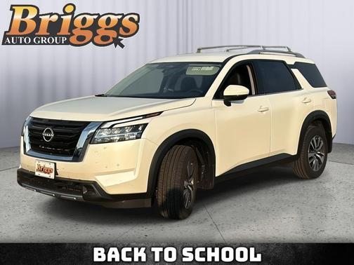 2024 Nissan Pathfinder SL 4WD