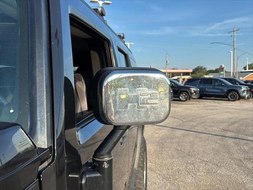 2005 Hummer H2 Base