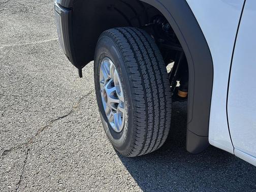 2026 GMC Sierra 2500 SLE