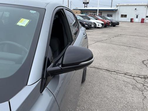 2024 Buick Envista Sport Touring FWD