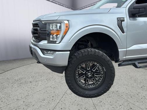 Iconic Silver Metallic 2022 Ford F-150 XLT