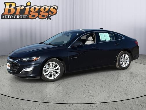 2022 Chevrolet Malibu FWD LT