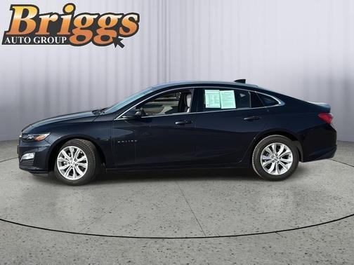 2022 Chevrolet Malibu FWD LT