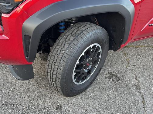 2025 Toyota Tacoma TRD Off Road