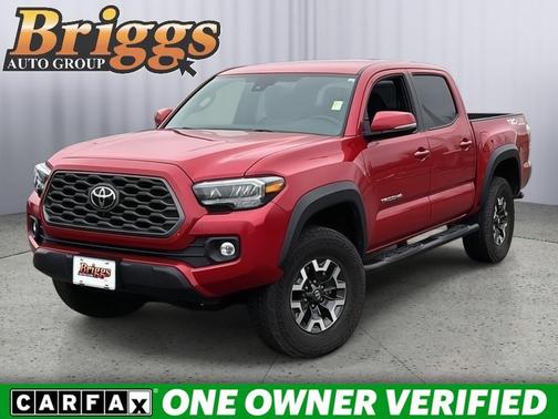 2022 Toyota Tacoma Base