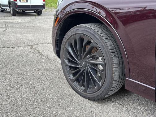 Diamond Red Metallic Tinted Clearcoat 2024 Lincoln Aviator Reserve AWD