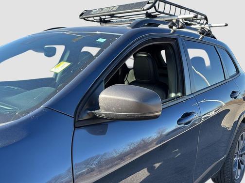 2021 Jeep Cherokee 80th Anniversary FWD