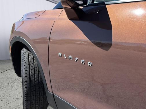 Copper Bronze Metallic 2024 Chevrolet Blazer 2LT